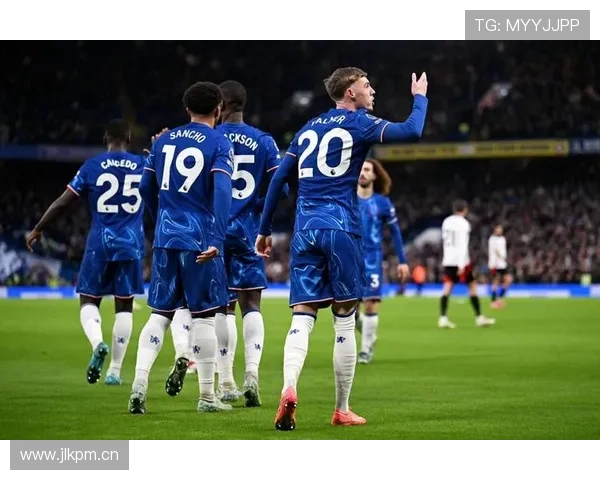 富勒姆边锋特劳雷离队,结束英超生涯 富勒姆边锋特劳雷离队,结束英超生涯