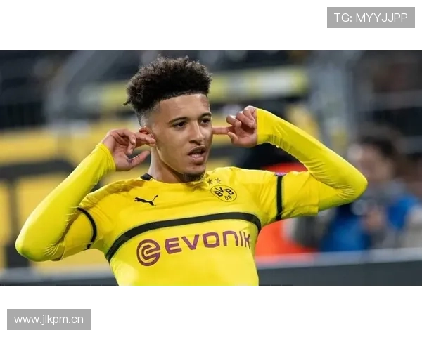 马丁内利在高位压迫体系中的防守价值解析