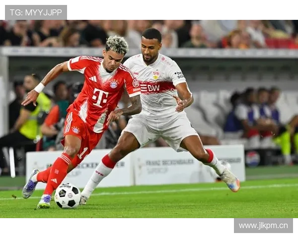 拜仁慕尼黑内部矛盾激化,战术混乱与阵容隐患如何危及豪门争冠地位? 拜仁慕尼黑内部矛盾激化,战术混乱与阵容隐患如何危及豪门争冠地位?