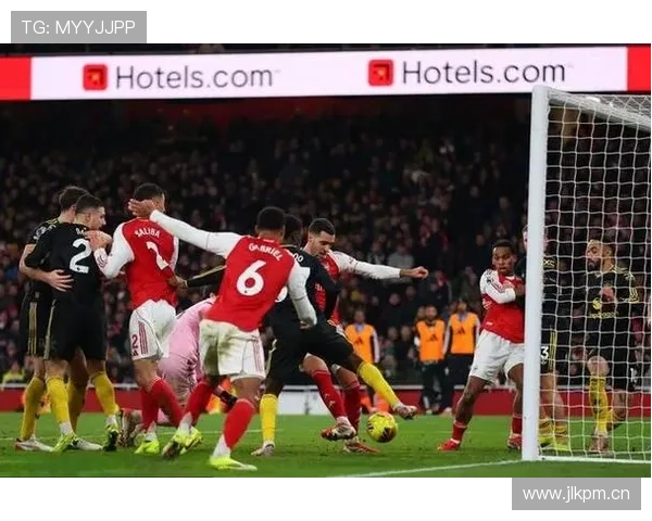 阿森纳看起来稳了，但一到关键战就掉链子